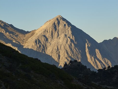 Kallergi Hut, Samaria Gorge, light grey mountain top, morning light, cloudless blue sky, Omalos, Lefka Ori, White Mountains, West Crete, Crete Island, Greece
