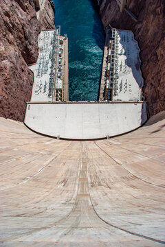 The Hoover Dam uses the Colorado River to create Lake Mead along the Nevada-Arizona border.