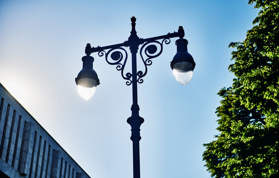 Old fashioned wrought iron streetlamp post, Albany, New York 