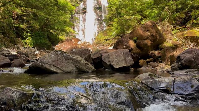 矢研の滝（尾鈴山瀑布群）