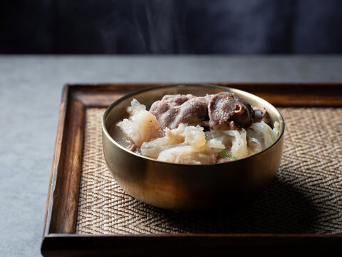 Korean beef tendon soup, korean food