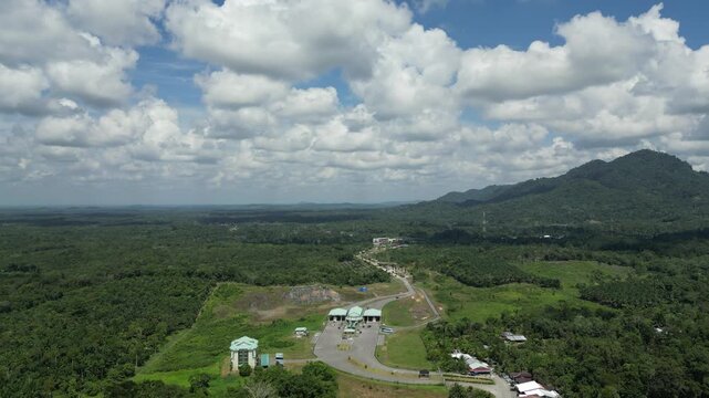 The village serves as a significant entry point through the Biawak ICQS (Immigration, Customs, Quarantine, and Security) Complex. This is a major route for cross-border travel to Aruk in the Sambas.