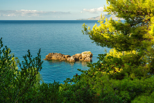 Beautiful view along the "Apprezzami l'asino" trail path in Sapri, Cilento, Campania.
