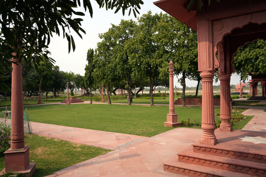 Vasudev Ghat, Yamuna Riverfront, New Delhi, India