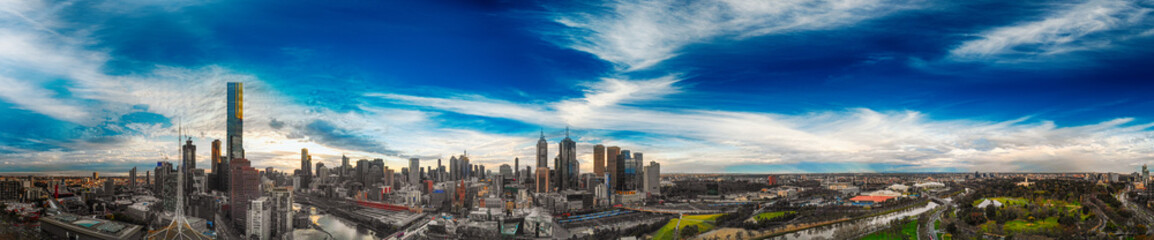Obraz premium Melbourne, Australia. Sunset aerial panorama of city skyline