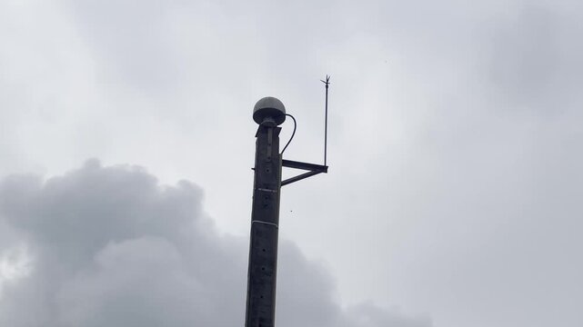 IoT Communication Equipment Mounting Pole (Gateway, LoRaWAN, Zigbee) with Lightning Protection System