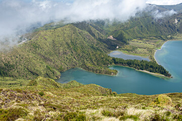 vue sur le lac de feu Açores Portugal © christine