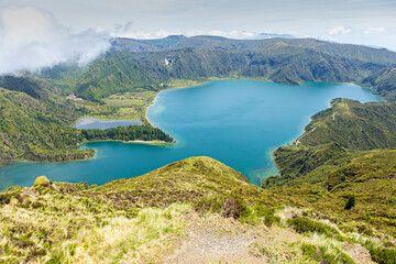 vue sur le lac de feu Açores Portugal © christine