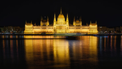 Fototapeta premium Hungarian Parliament Building Orszaghaz in Budapest