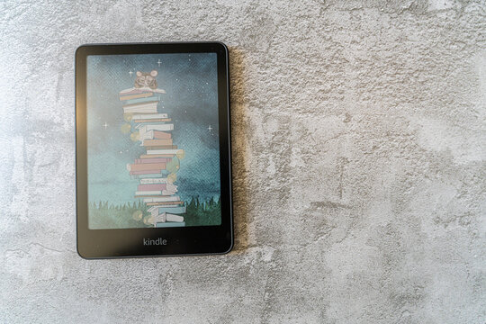 March 2 2026 - Calgary Alberta Canada - Kindle Colorsoft Ebook Reader