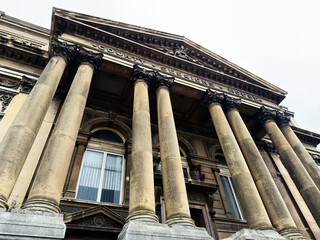 Obraz premium Historic County Sessions House courthouse with grand columns in Liverpool, UK neoclassical civic architecture facade