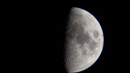 moon © Adam