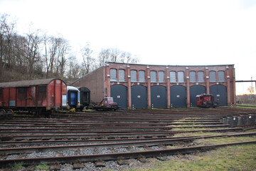 alter Lokschuppen mit Drehscheibe  © calla