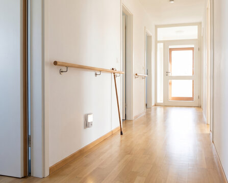 Motion-sensor night light in hallway