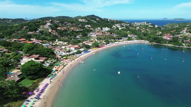 4K Drone Footage &ndash; Wide Aerial View of Ferradura Beach, B&uacute;zios, Brazil