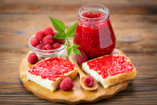 Raspberry jam on the bread	