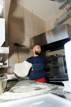 Pizza maker