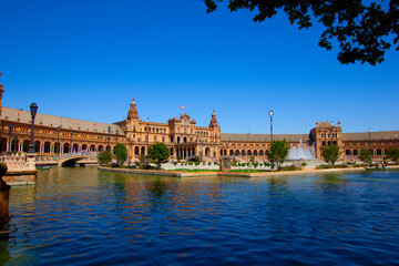 Fototapeta premium bridge of Plaza de España, Seville, Spain