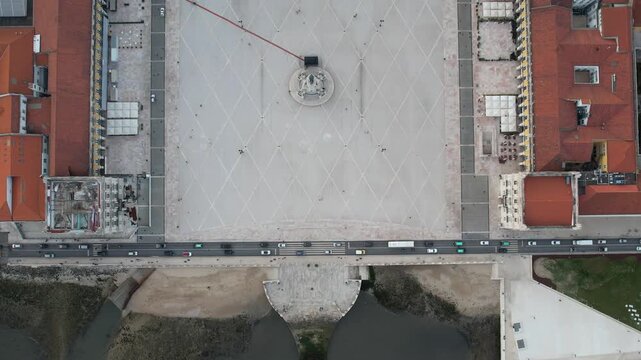 Pra&ccedil;a do com&eacute;rcio topview