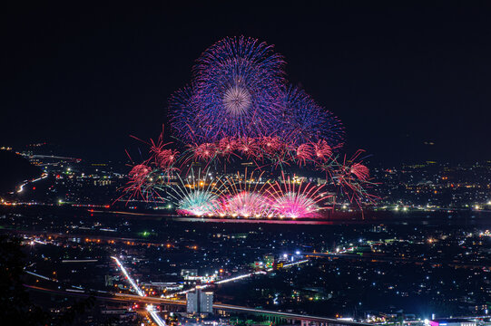 やつしろ全国花火「ミュージック花火」