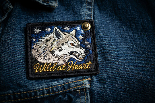 Embroidered wolf patch, denim jacket decoration, Wild at Heart text, embroidered patch, clothing accessory