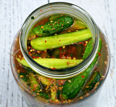 Kimchi og&oacute;rkowe - og&oacute;rki kiszone po koreańsku