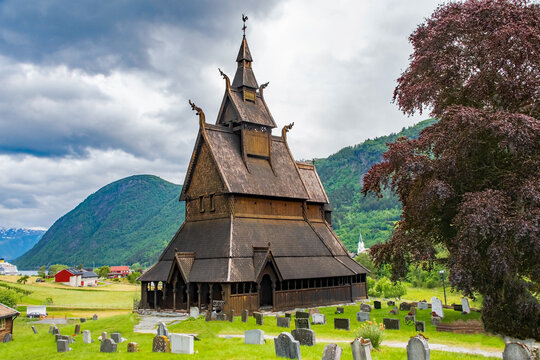 Norwegen, Stabkirche von Borgund ist das &auml;lteste Holzgeb&auml;ude Europas