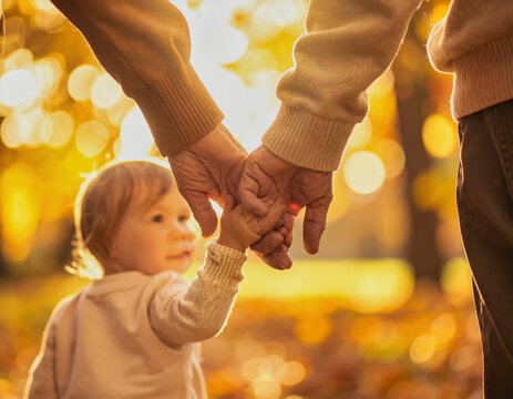 Paseo con abuelos al aire libre