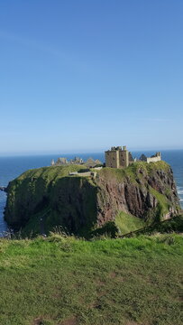 Dunnottar Castle on dramatic coastal cliffs near Stonehaven, Aberdeenshire, Scotland
