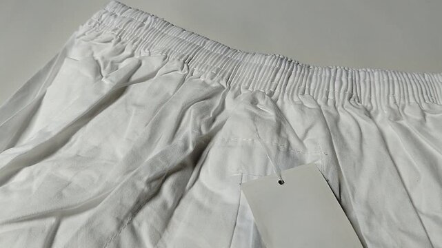 Traditional men's sirwal pants featuring a loose, comfortable fit with a cropped ankle-length design. Popular for modest fashion, Islamic clothing, casual wear, and everyday comfort, these breathable 