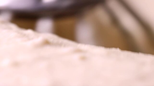Baking dough mixing machine stainless steel mixer hook flour bakery kitchen cooking bread dessert production line 밀가루 반죽 제빵 베이킹 오븐 빵 반죽기 믹서 훅 스테인리스 주방 요리 식재료 음식 제조 공정 기계