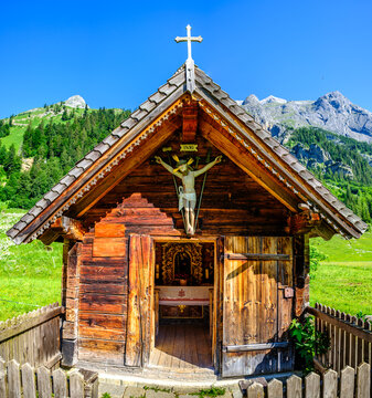famous valley in austria - alpe eng