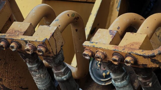 Excavator Engine. Undercarriage Backhoe Parts.