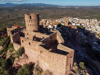 Obraz premium Castle of Arab origin, conquered by James I in 1233, Villafamés, Plana Alta region, Valencian Community, Spain