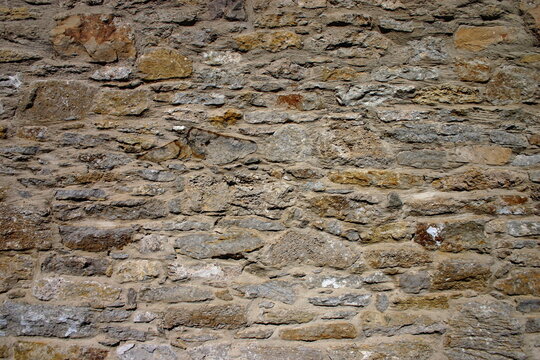 Bruchsteinmauer 2