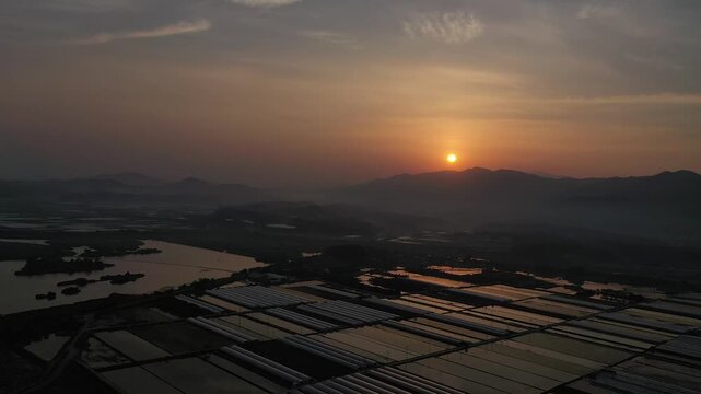 Gokseong greenhouse smart farm melon agriculture cultivation production distribution fruit vegetable complex farm 멜론 재배 온실 농가 단지 곡성 비닐하우스 농업 농사 농촌 농민 스마트팜 유통 판매 생산 농산물 과일 채소 야채 한국