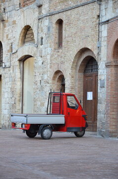 San Gimignano, Italy 03.04.2020: Medieval town of San Gimignano