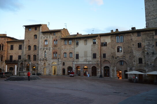San Gimignano, Italy 03.04.2020: historic Piazza della Cisterna in San Gimignano