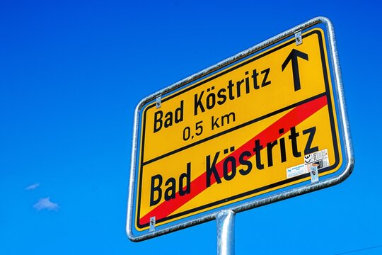 bad k&ouml;stritz, deutschland - ortsschild mit textfreiraum