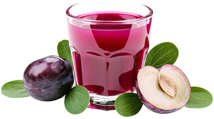 Glass of deep purple plum juice with whole and halved plums and green leaves, isolated on transparent background © VSTOCK