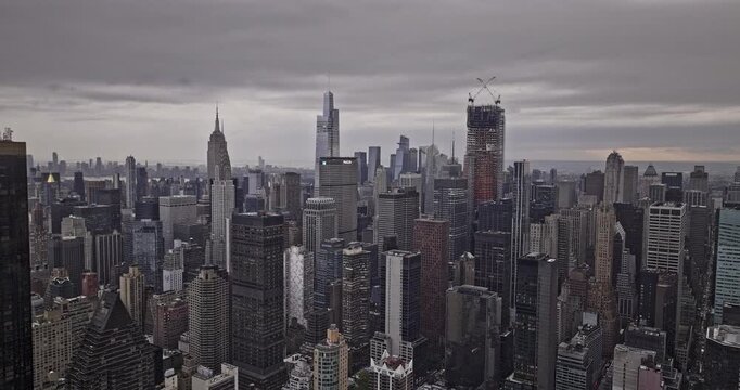 NYC New York Aerial v324 drone flyover Midtown Manhattan capturing densely populated urban cityscape featuring One Vanderbilt supertall skyscraper - Shot with Mavic 3 Pro Cine - September 2023