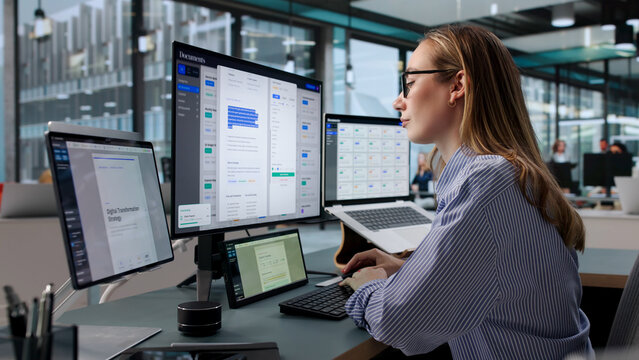 Focused Document Manager Using Laptop