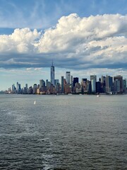 Fototapeta premium The Statue of Liberty and the New York City Skyline