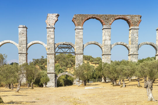 This beautiful Roman aqueduct lies a little less than 10 kilometers north of Mitilini, the capital, inland in the village of Moria, on the beautiful Greek island of Lesbos.