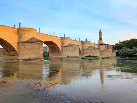 Puente  Piedra bridge Zaragoza, Spain