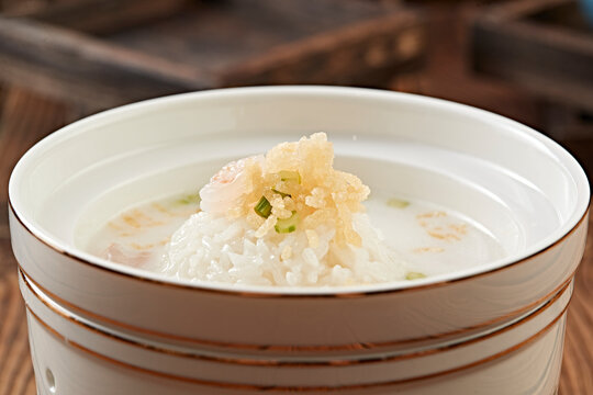 Milk Soup with Fish Maw and Shrimp Rice