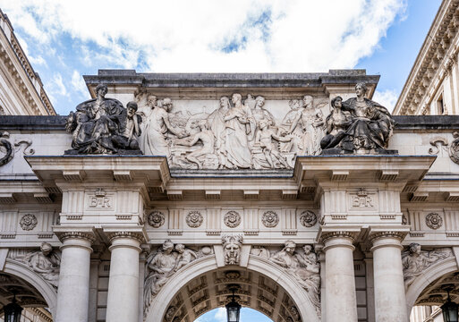 King Charles Street Arch, Grade II* listed triple-arched gateway (1908) by architect J.M. Brydon, completed by Henry Tanner, linking HM Treasury and the Foreign Office, London United Kingdom