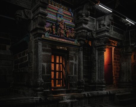 The Ekambareshwaran Temple is the largest and one of the most significant Shaivite temples in the holy city of Kanchipuram, Tamil Nadu, India.