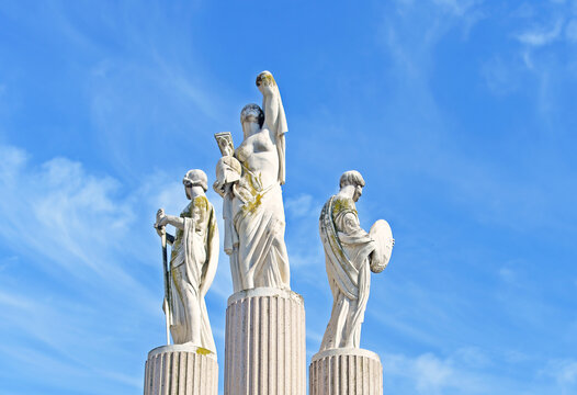 LAVAGNA, ITALY &ndash; MAY 8, 2026: War memorial (Monumento ai Caduti) for the victims of Worldwar I, created by Edoardo De Albertis, with blue sky and white cirrus clouds