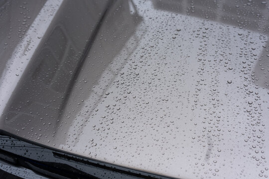 車　水滴　雨